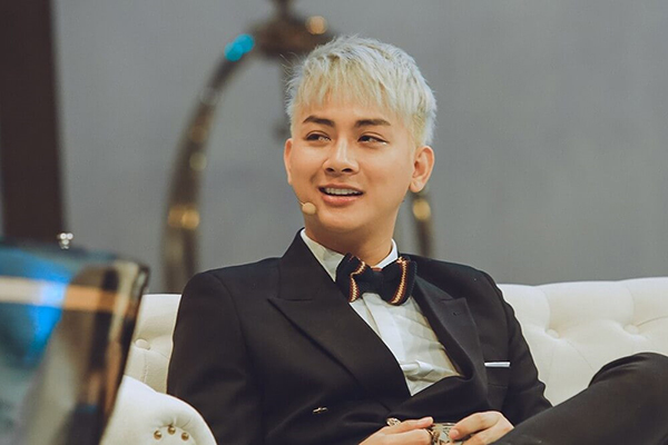 Hoài Lâm trở lại