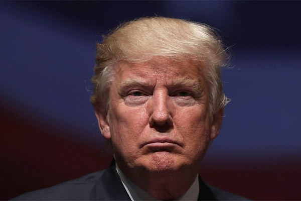 Quốc hội Mỹ bác quyền phủ quyết dự luật quốc phòng của ông Trump