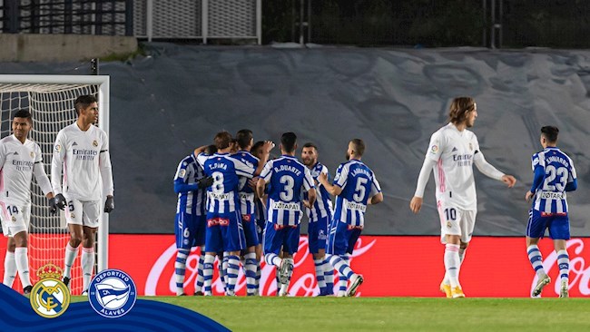 Thua sốc Alaves, Real Madrid trở lại mặt đất