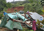 Mưa lớn gây sạt lở đất, vùi lấp nhiều căn nhà ở Đắk Lắk