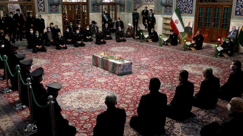 Iran tổ chức lễ tang nhà khoa học bị ám sát theo nghi thức đặc biệt