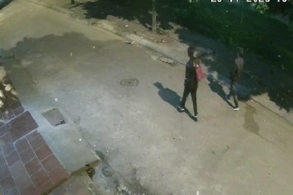 Phát hiện thi thể phụ nữ lõa thể trong nhà nghỉ ở Hà Nội