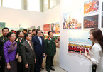 Triển lãm ảnh: Quan hệ hữu nghị đặc biệt Việt Nam - Lào