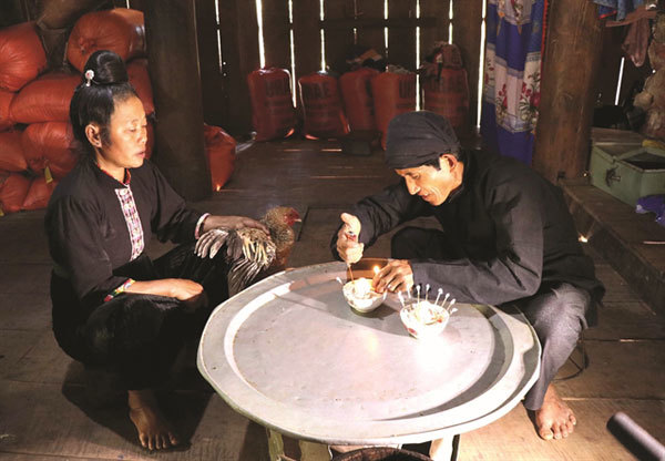 Lives of Cong ethnic people in Dien Bien