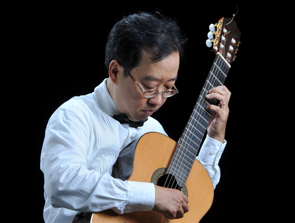 HCM City guitarists to perform in Da Nang