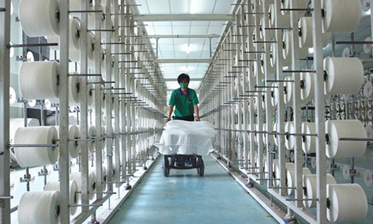 Ảnh hưởng Covid-19, xuất khẩu xơ sợi dệt sang Trung Quốc giảm mạnh