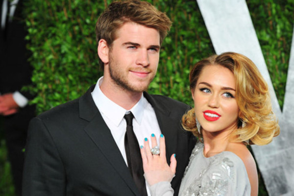 Miley Cyrus thừa nhận từng rất yêu chồng cũ