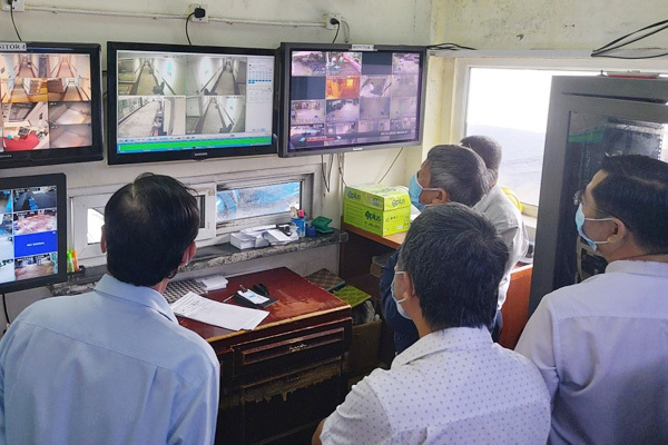 TP.HCM kiểm tra 2 khách sạn đang cách ly phi hành đoàn