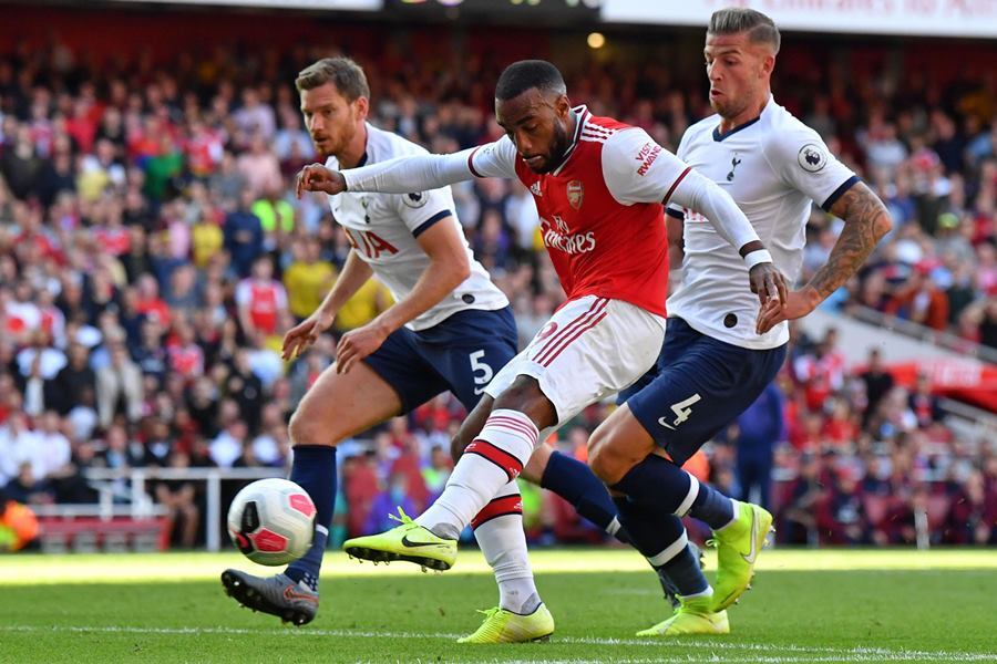 Lịch thi đấu bóng đá hôm nay 6/12: Tottenham đấu Arsenal