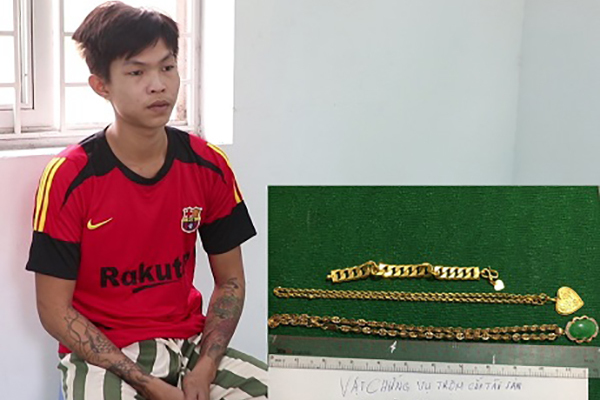 Cháu trai cuỗm sạch vàng, tiền của cô ruột