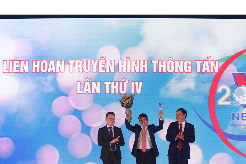 Trung tâm Truyền hình Thông tấn  được trao  Huân chương Lao động hạng Nhì