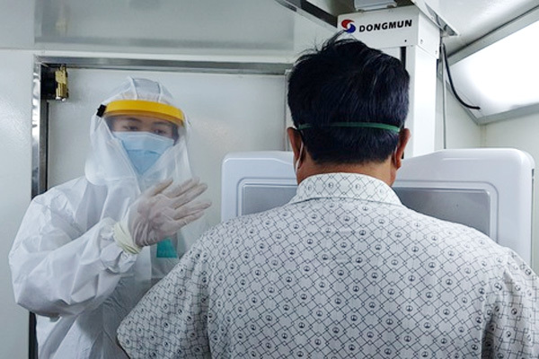 Nam tiếp viên hàng không lây lan Covid-19: 'Em rất hối hận'