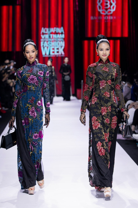 Ao Dai designer presents new collection at Vietnam International Fashion  Week 2020, News