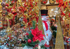 Hanoi street sees upturn in Xmas buildup