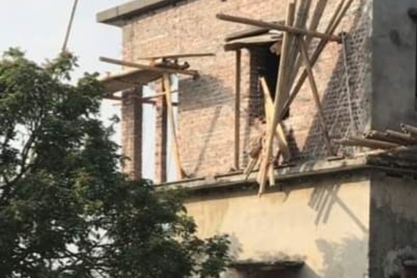 Ba người tử vong trong vụ sập giàn giáo ở Thái Bình