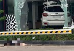 Ô tô lao thẳng vào showroom ở Phú Thọ khiến một người tử vong