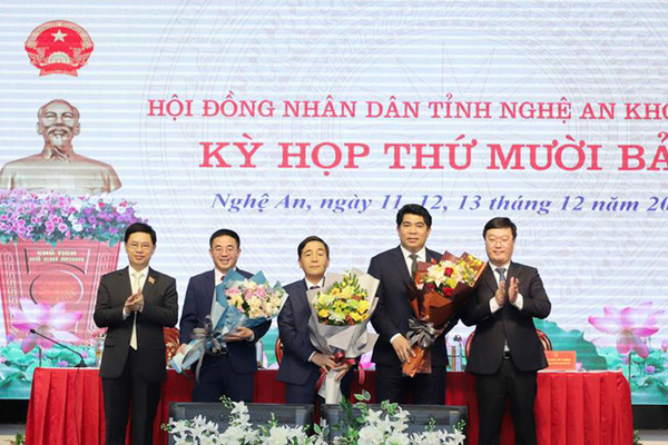 Bầu bổ sung 3 ủy viên UBND tỉnh Nghệ An