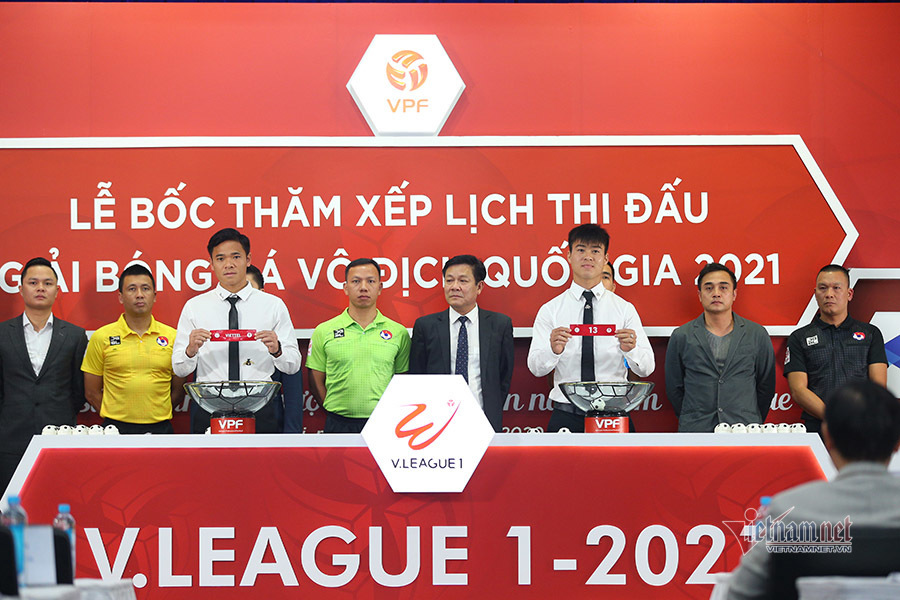 V-League có 1,5 suất rớt hạng, HAGL đấu Sài Gòn trận mở màn