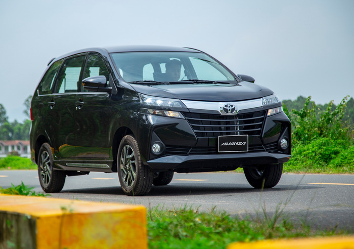 Top ô tô ế nhất tháng 11: Toyota, Isuzu, Honda chia nhau “chiếm sóng”