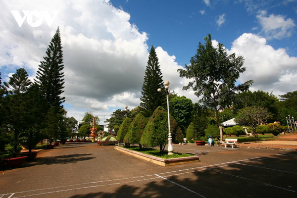 A tour of Buon Ma Thuot City in Central Highlands