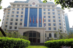 Những cải cách âm thầm, đau đớn