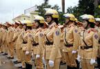Đội nữ CSGT tham gia bảo vệ an toàn giao thông dịp Đại hội Đảng
