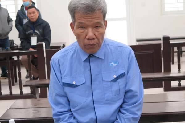 Tài xế taxi đâm chết thanh niên ‘ngáo đá’ không mảnh vải che thân ở Hà Nội