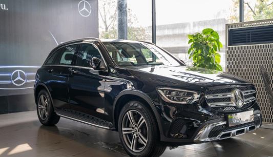 Sắp Tết, nhiều mẫu ô tô khan&nbsp;hàng, tăng giá