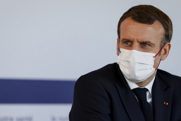 Tổng thống Pháp mắc Covid-19
