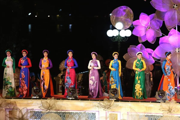 Hue to host long dress festival