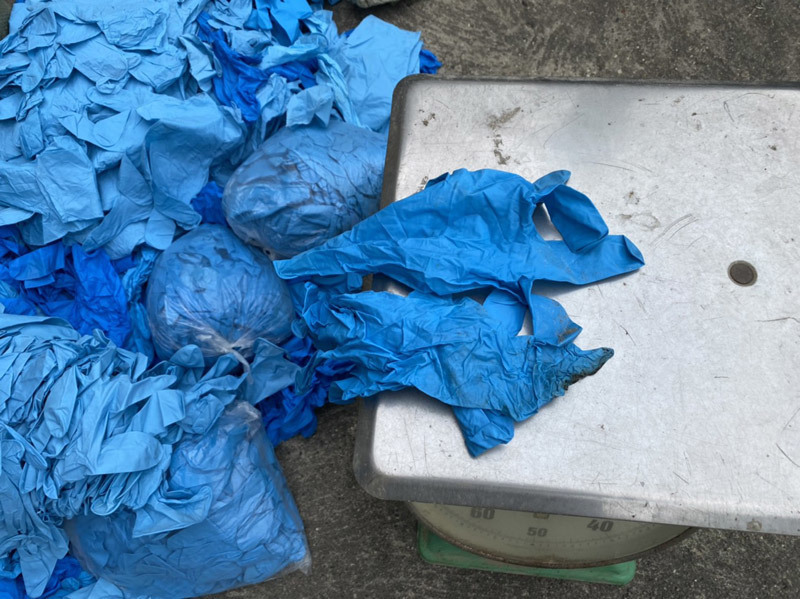 33 nghìn găng tay đã sử dụng nhập khẩu qua Lạng Sơn vào nội địa