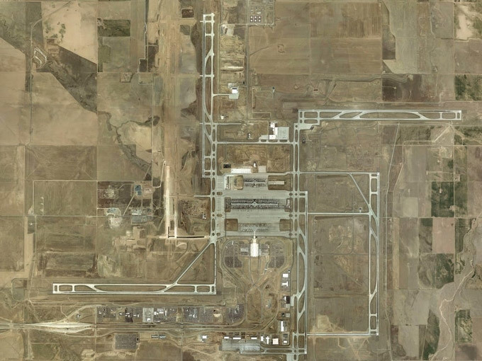 Thực hư những bí ẩn được 'che giấu' tại sân bay lớn nhất nước Mỹ