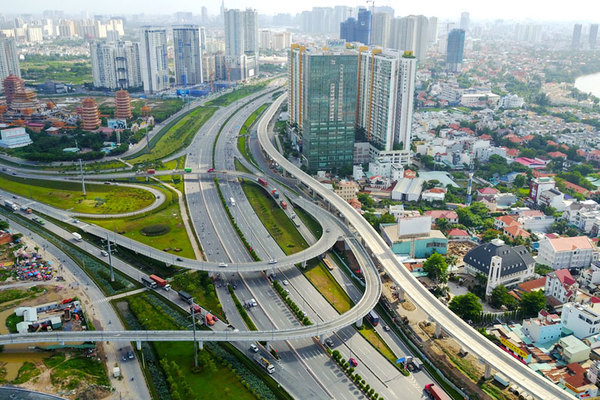 Phát triển hạ tầng giao thông theo tinh thần Nghị quyết Đại hội XIII của Đảng