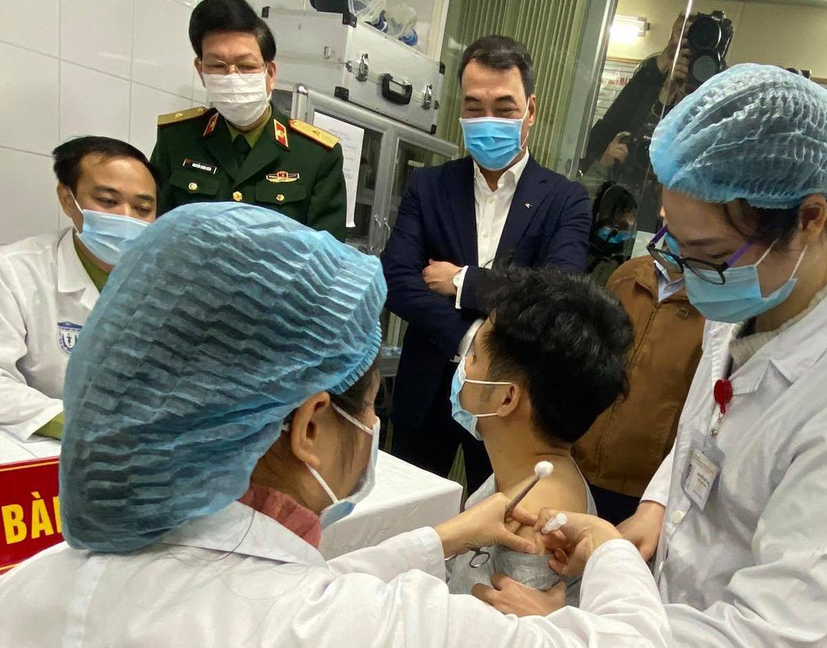 Dự kiến năm 2021, Việt Nam sẽ có dữ liệu lâm sàng về vacicne NanoCovax