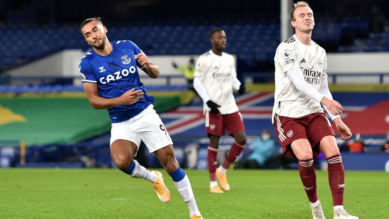 Thua bẽ bàng Everton, Arsenal lún sâu khủng hoảng