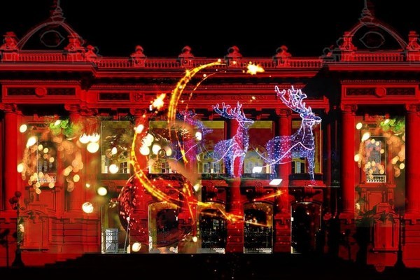Bữa tiệc âm nhạc mừng Giáng sinh tại Nhà hát Lớn Hà Nội