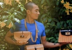 Young Thanh Hoa man designs and sells rattan, bamboo handbags overseas