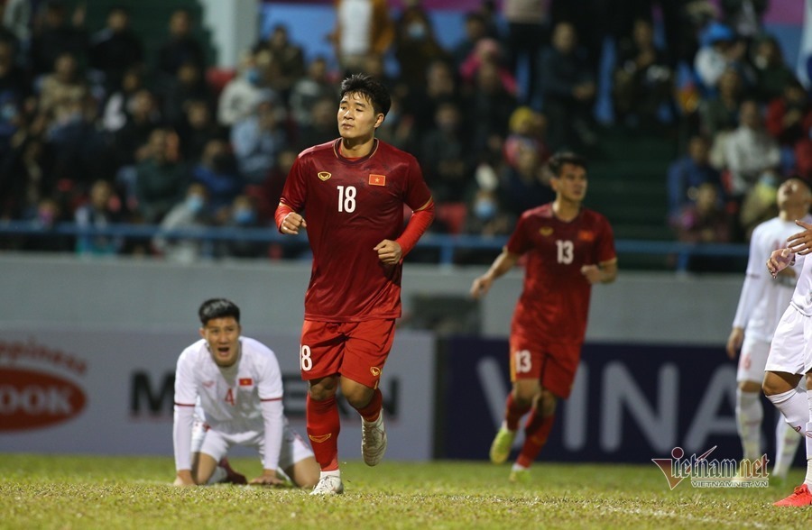 Thầy Park chỉ ra vấn đề của tuyển Việt Nam dù thắng 'đàn em'