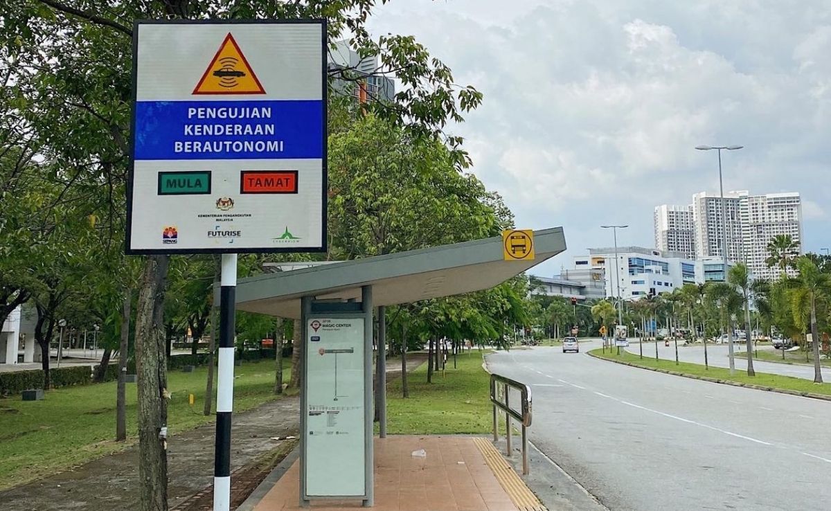 Malaysia mở tuyến đường đầu tiên dành riêng cho xe tự tái