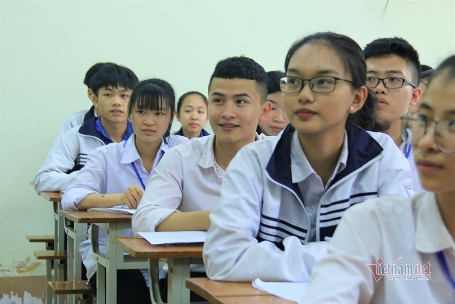 Gợi ý lời giải bài toán hình học thi học sinh giỏi quốc gia