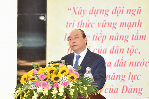Thủ tướng Nguyễn Xuân Phúc: Các nhà khoa học là tài sản quốc gia