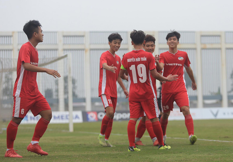 Viettel và PVF vào chung kết U15 cúp Quốc gia