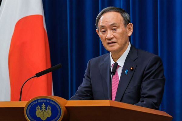Thủ tướng Nhật kêu gọi dân đón năm mới trong tĩnh lặng vì Covid-19