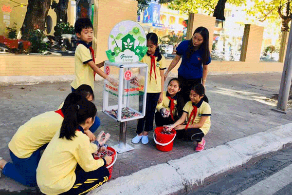 Lan tỏa phong trào thu gom pin cũ vì môi trường ở Hải Dương