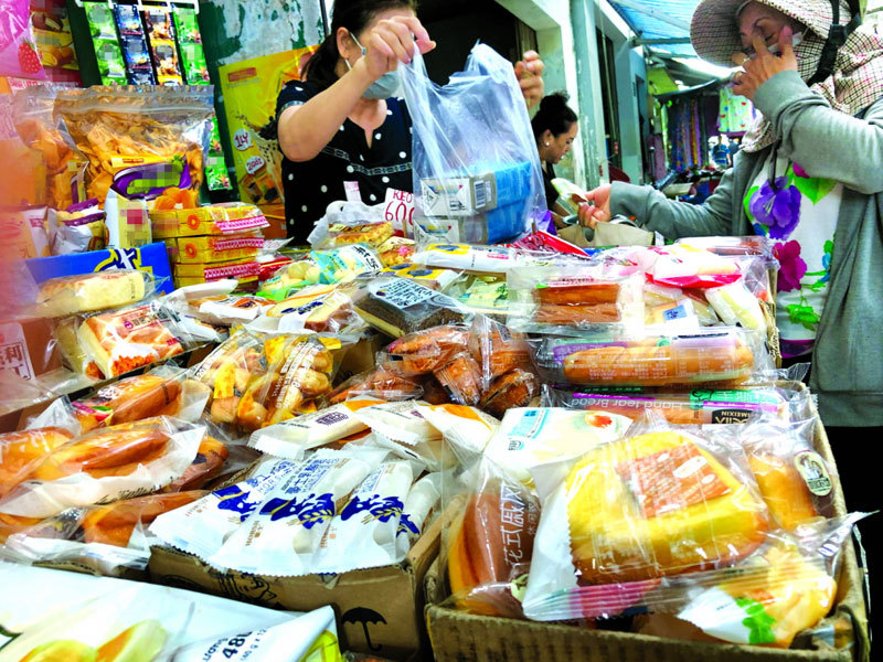 'Bánh nội địa' nhập hay hàng lậu kém chất lượng?