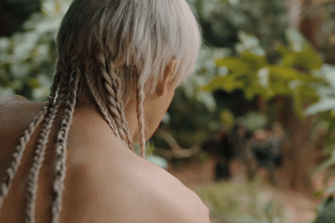 Ca sĩ Jack vào vai thần rừng si tình trong MV mới
