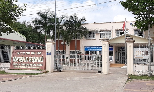 Man who entered Vietnam illegally tests positive for COVID-19