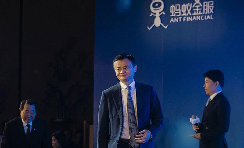 'Tượng đài' Jack Ma bị tấn công, hệ thống trăm tỷ USD nguy biến