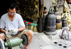 Artisans keeping tradition running in Hanoi Old Quarter