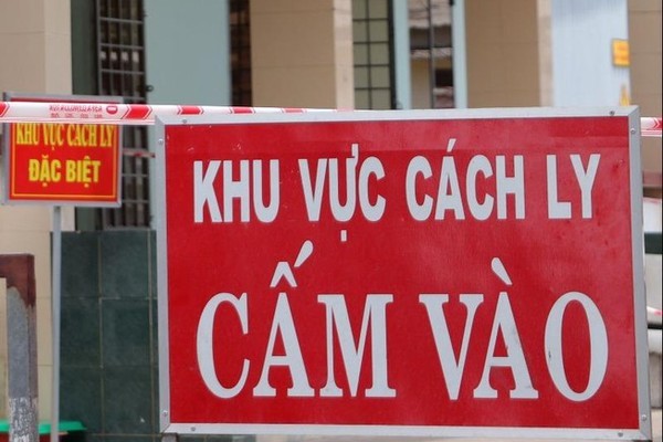 Tìm nhiều người đi cùng xe khách với bệnh nhân 1452